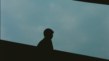 Оюутан цагаа бүү үрээрэй